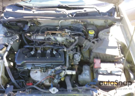 2001 Nissan Sentra Gxe z USA, uszkodzony, nr VIN 3N1CB51D41L445421